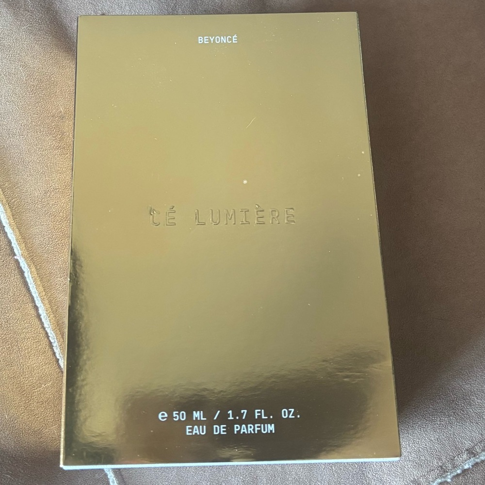 Beyoncé Ce Lumiere perfume. - Picture 3 of 4